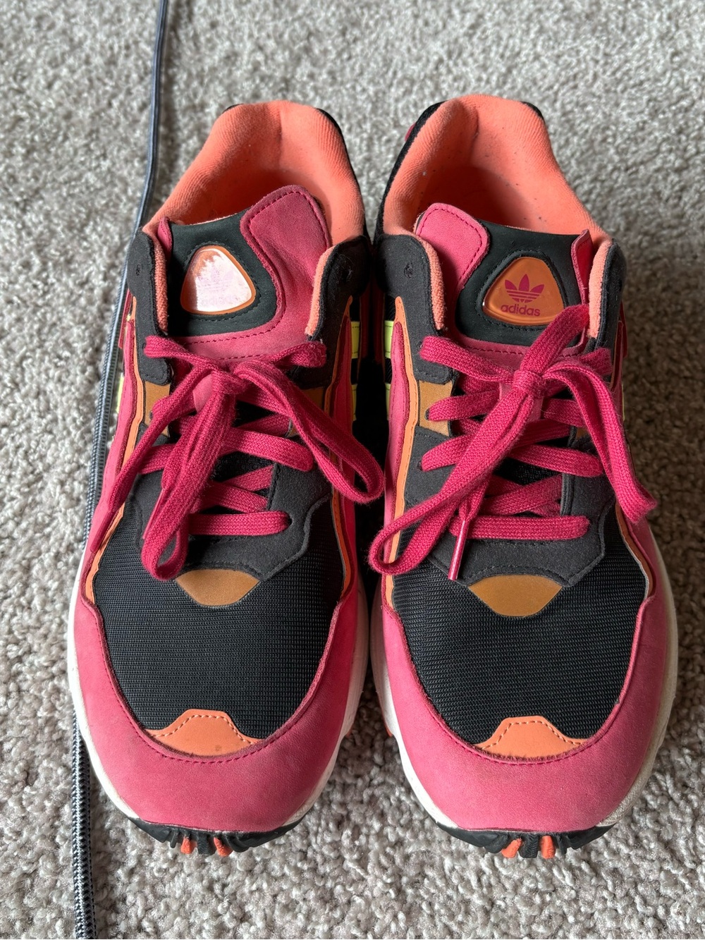 Adidas Yung-96 Chasm pink hi-res yellow sz 10.5